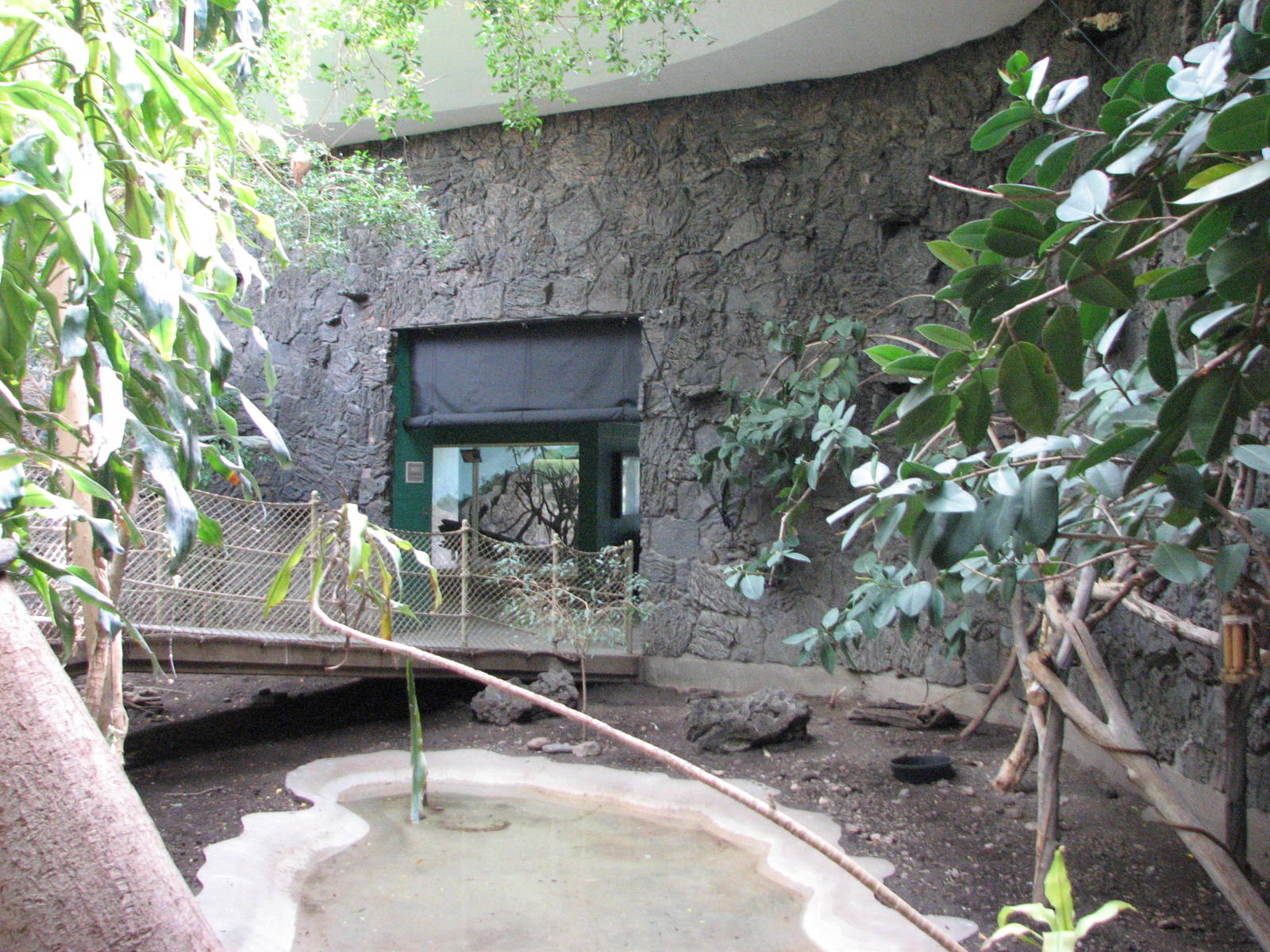 Small Animal Building - Central Aviary