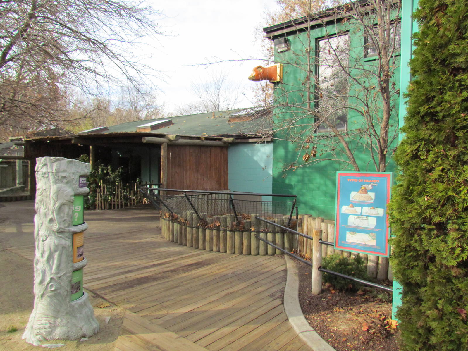 Small Animal Kingdom - Islands