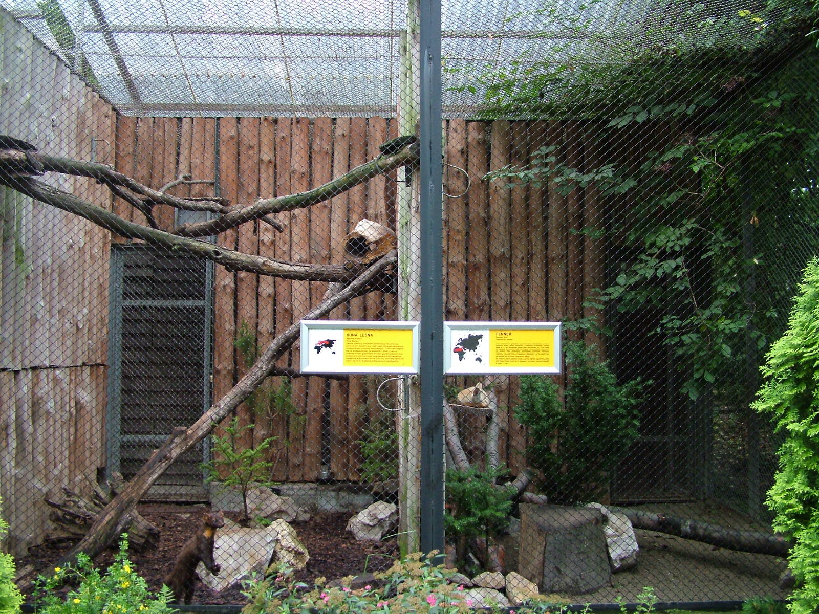Small mammal enclosures at Krakow 08/09/2008
