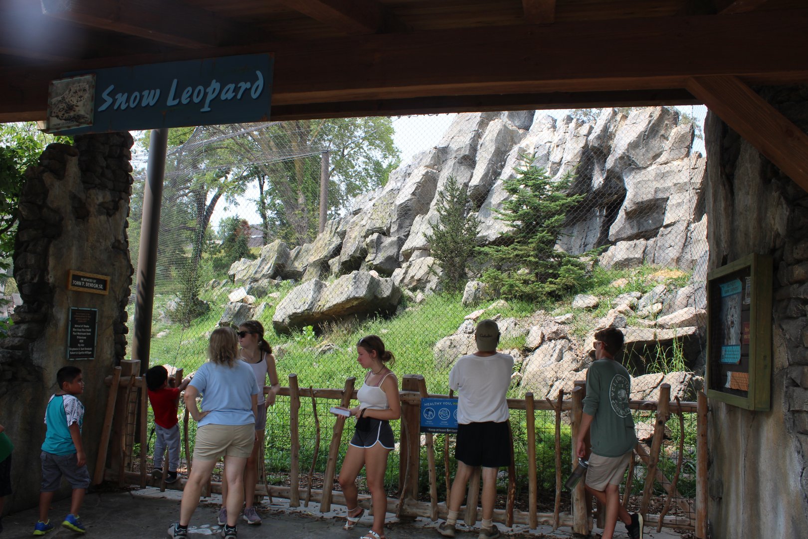 Snow Leopard Exhibit - Asian Highlands