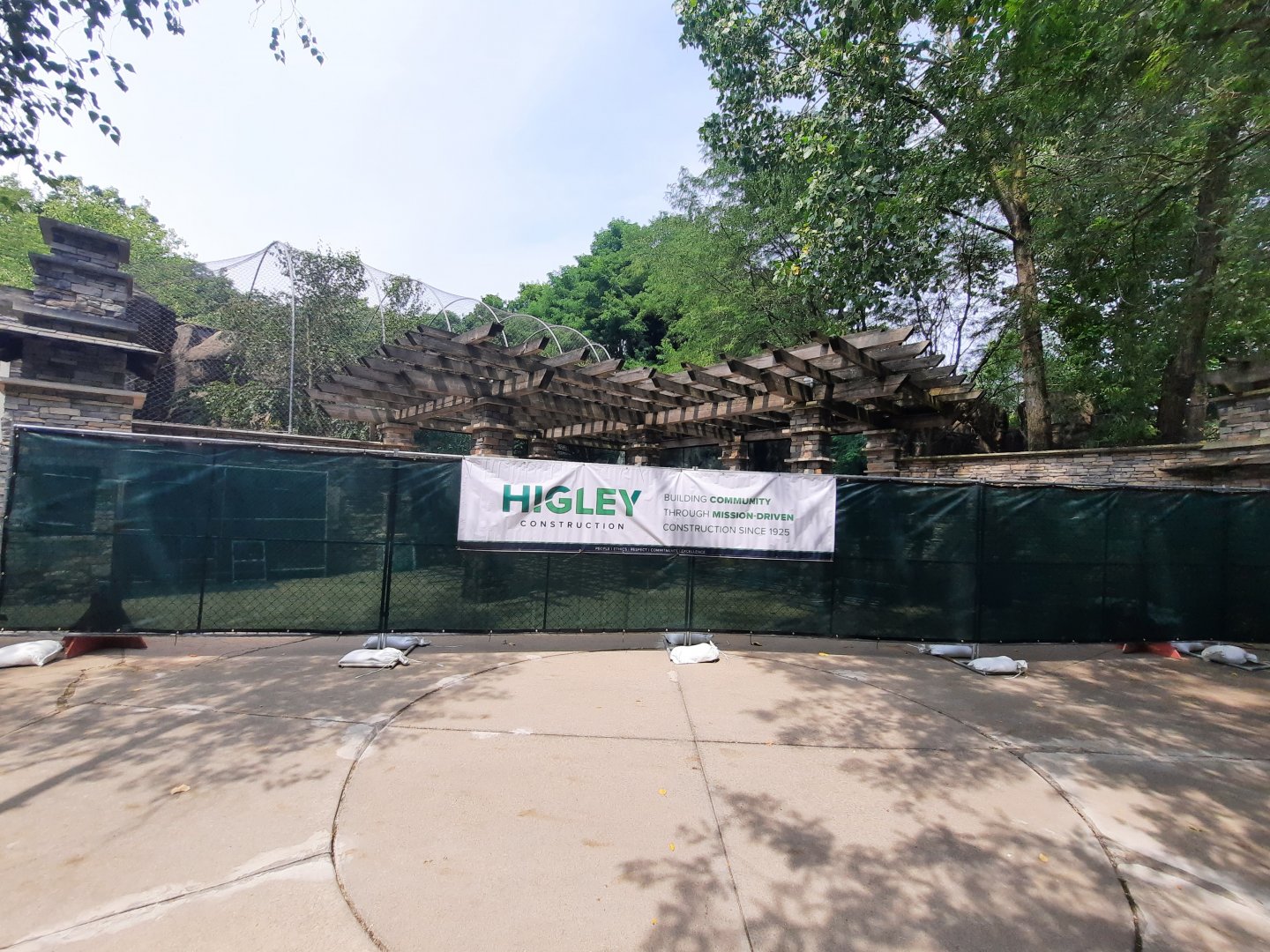 Snow Leopard Exhibit Construction