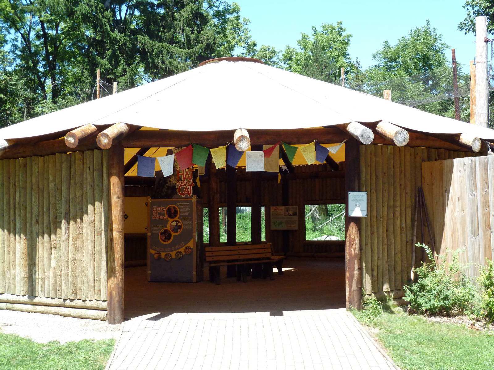 Snow Leopard Exhibit - Viewing Hut