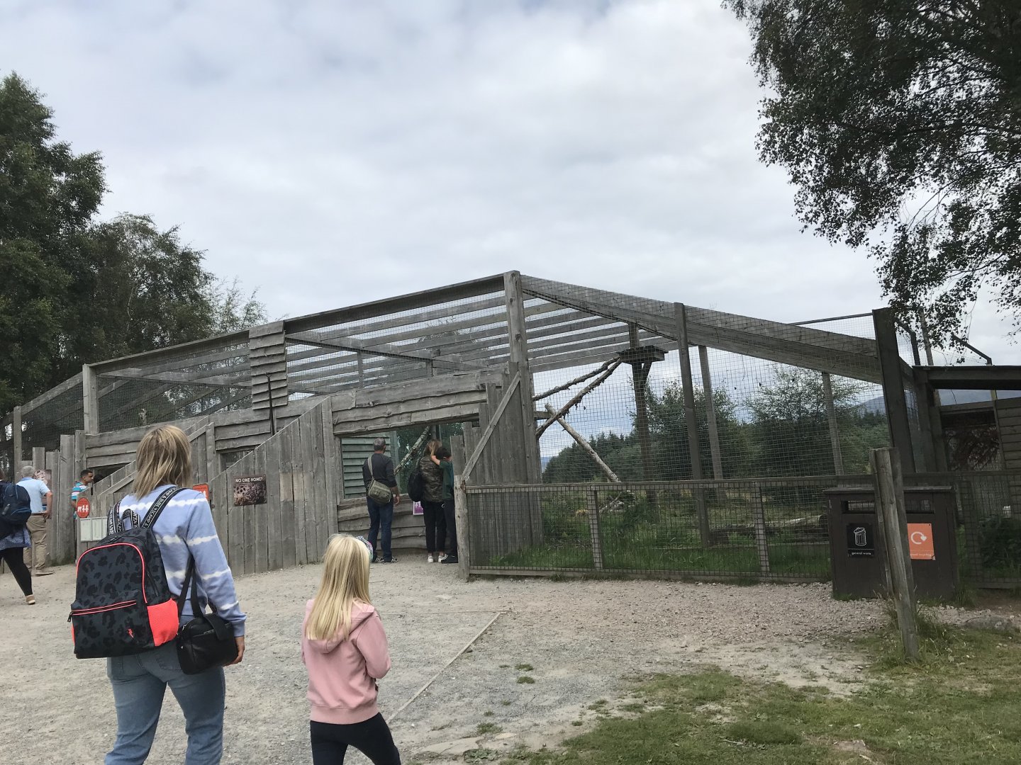 Snow leopard holding area