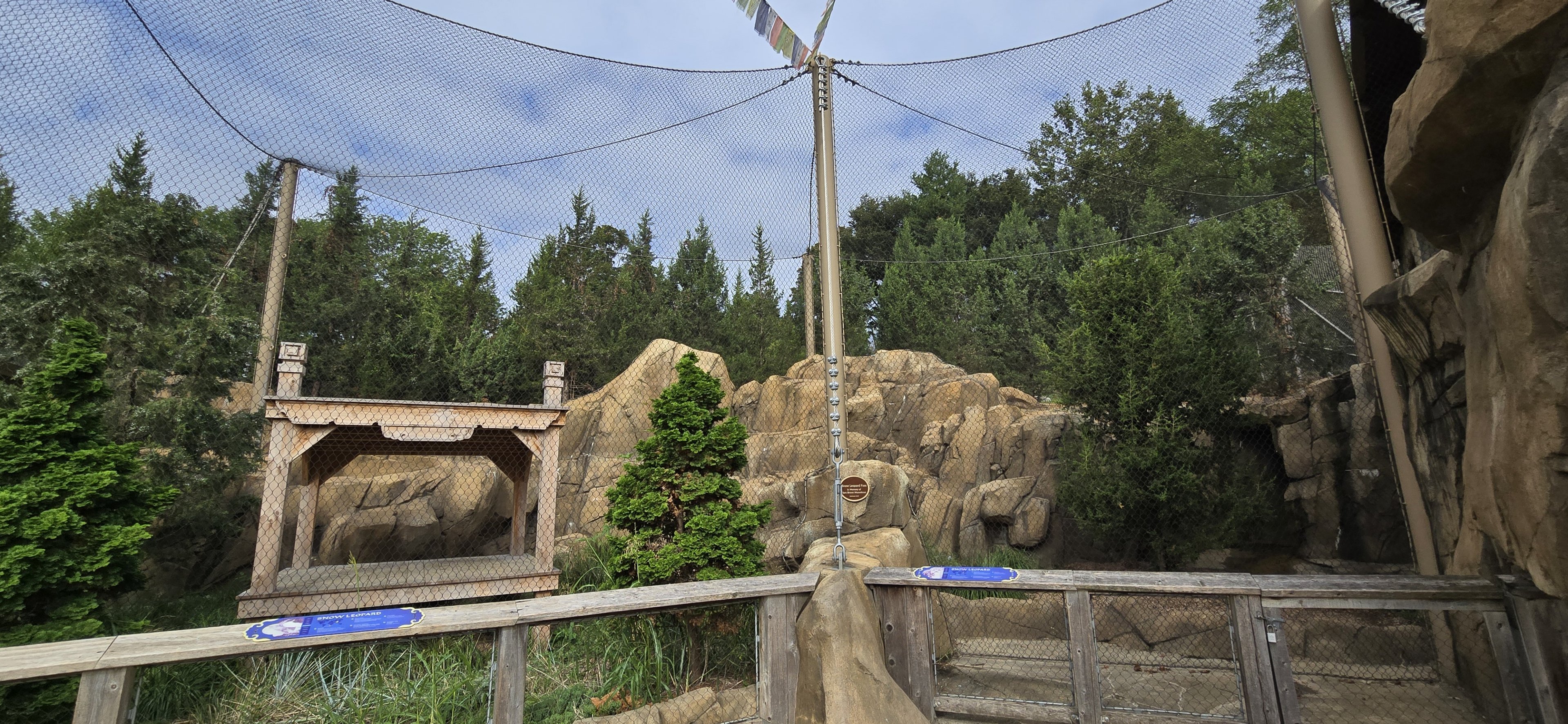 Snow Leopard Pass - Snow leopard main habitat