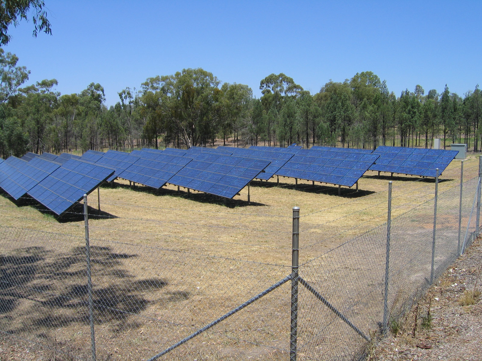 Solar panel array - Jan 2004