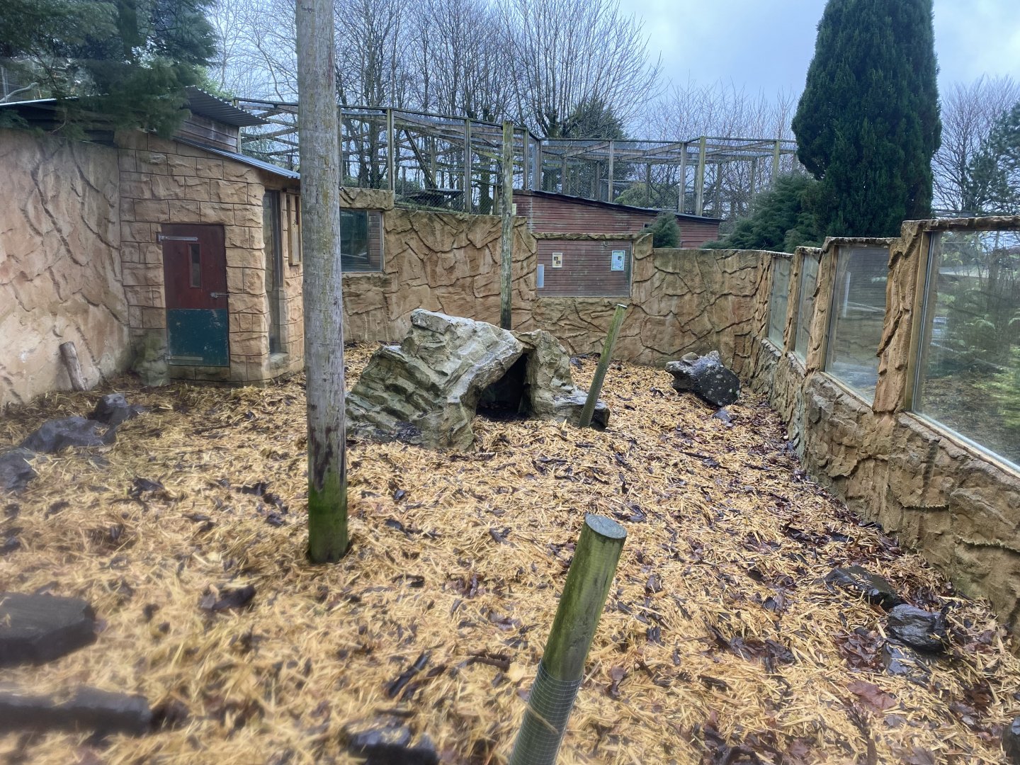 Soon-to-be Ratel enclosure 160122