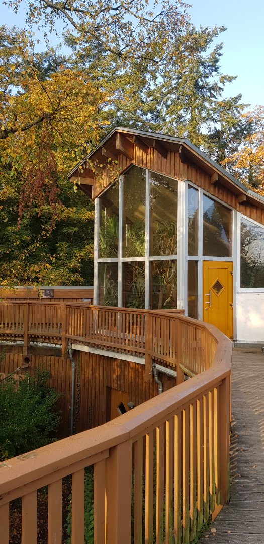 South American house upper level