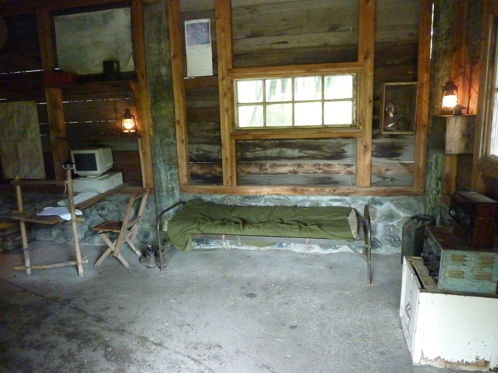 South Pacific Aquarium - Research Cabin