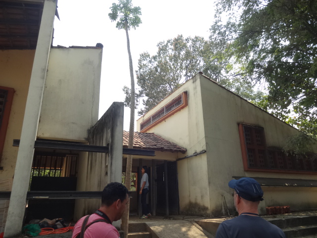 Southern-white-rhino's exhibit's backstage area - Belo Horizonte zoo