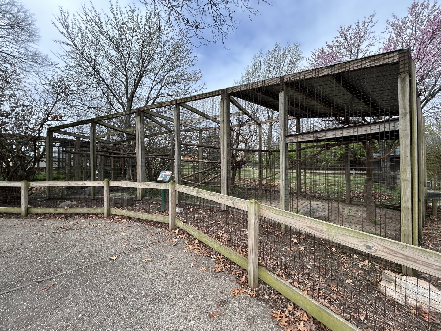 Spider Monkey Exhibit