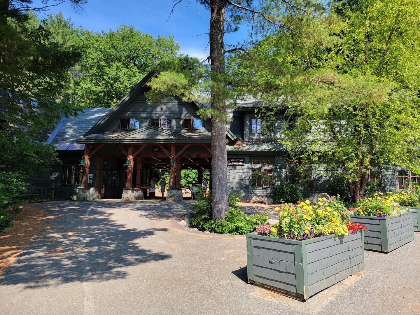 Squam Lakes NSC, 7/22 - Entrance building/visitor center