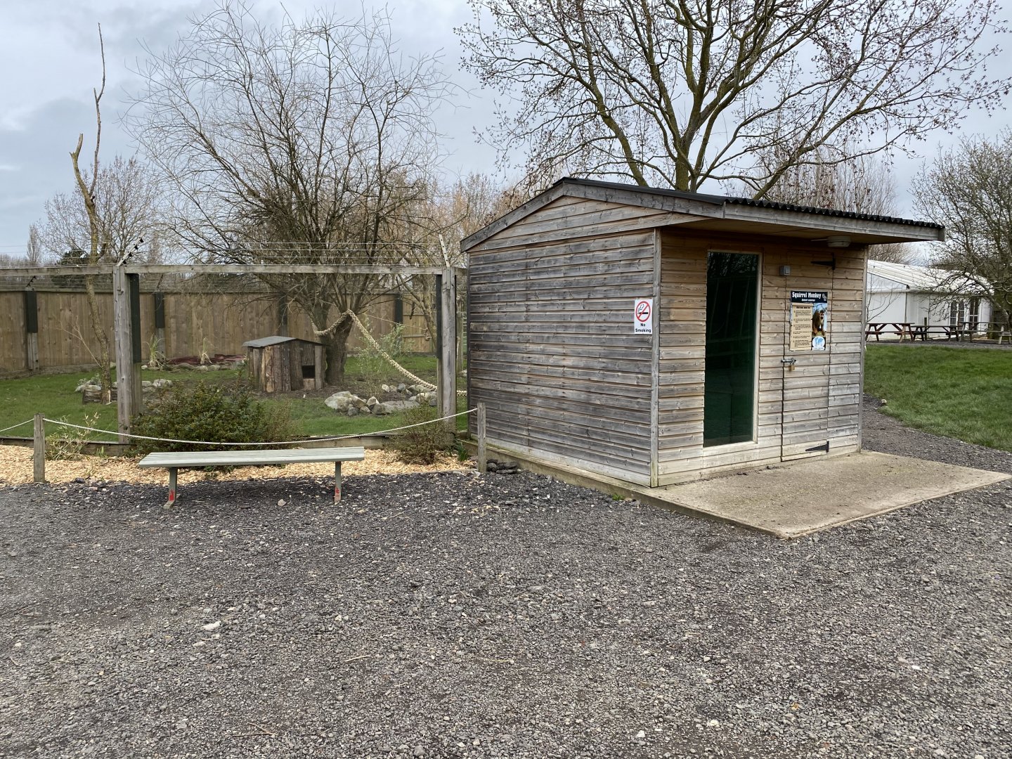 Squirrel monkey enclosure 070320