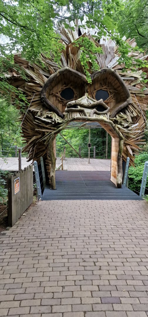 Squirrel monkey enclosure entrance