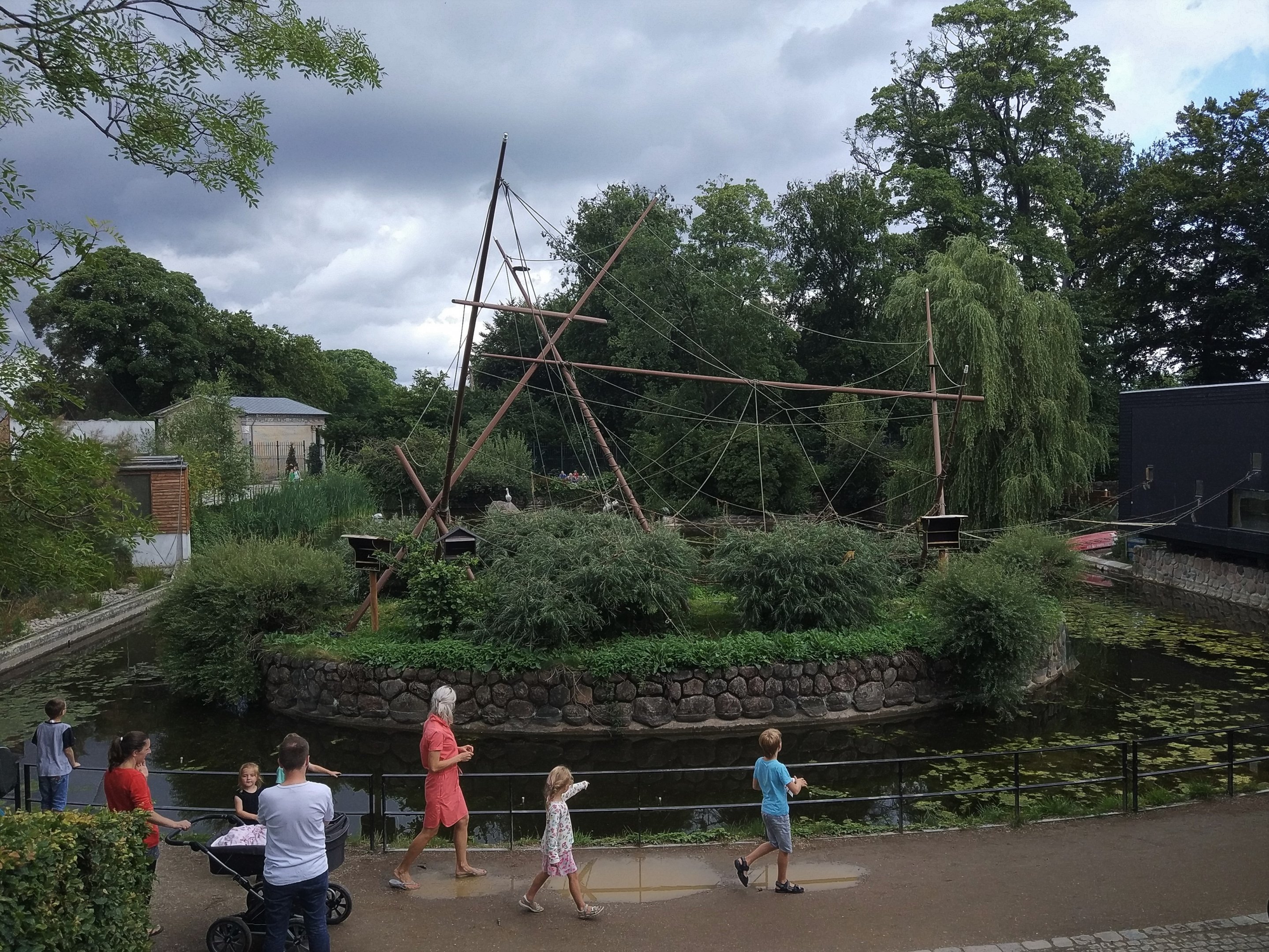 Squirrel Monkey Island