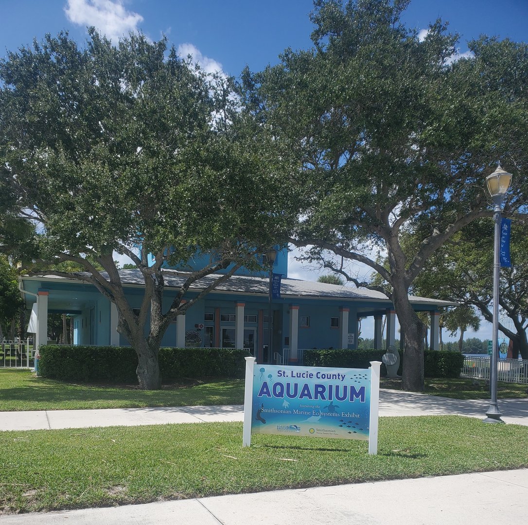 St. Lucie Aquarium - Entrance