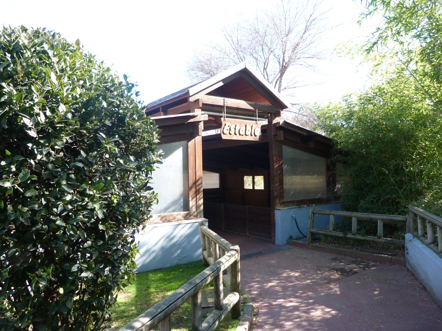 Stable building -Zoo Aquarium de Madrid (2025)