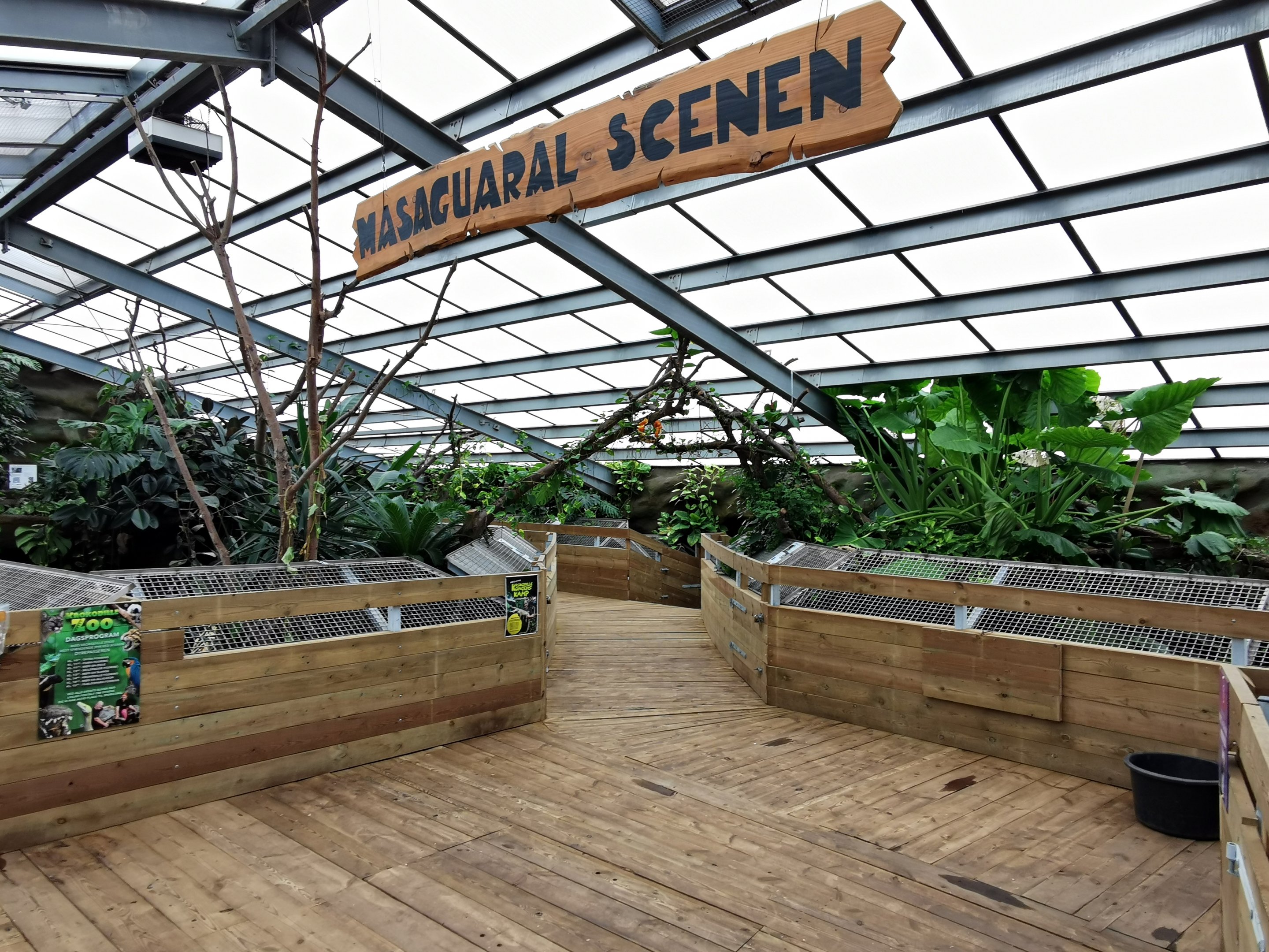 "Stage" area - Masaguaral hall