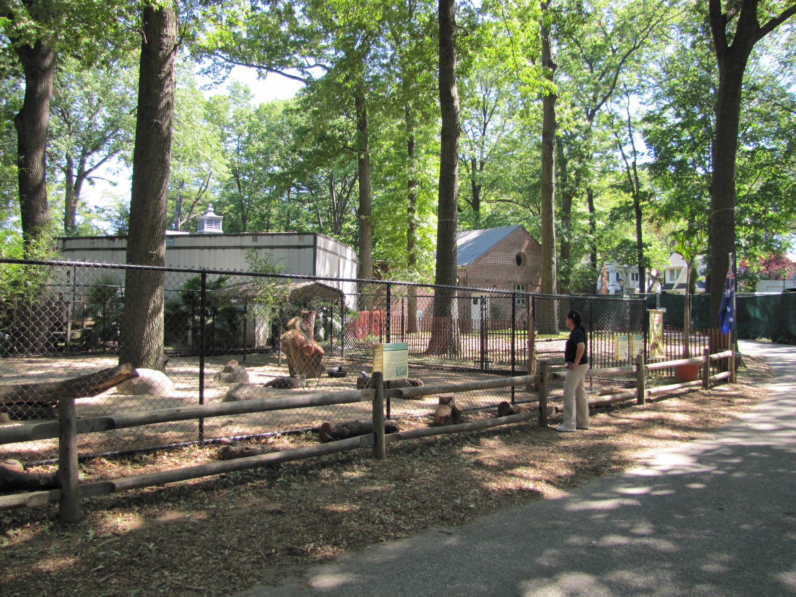 Staten Island Zoo 2010 - Mixed Australia exhibit