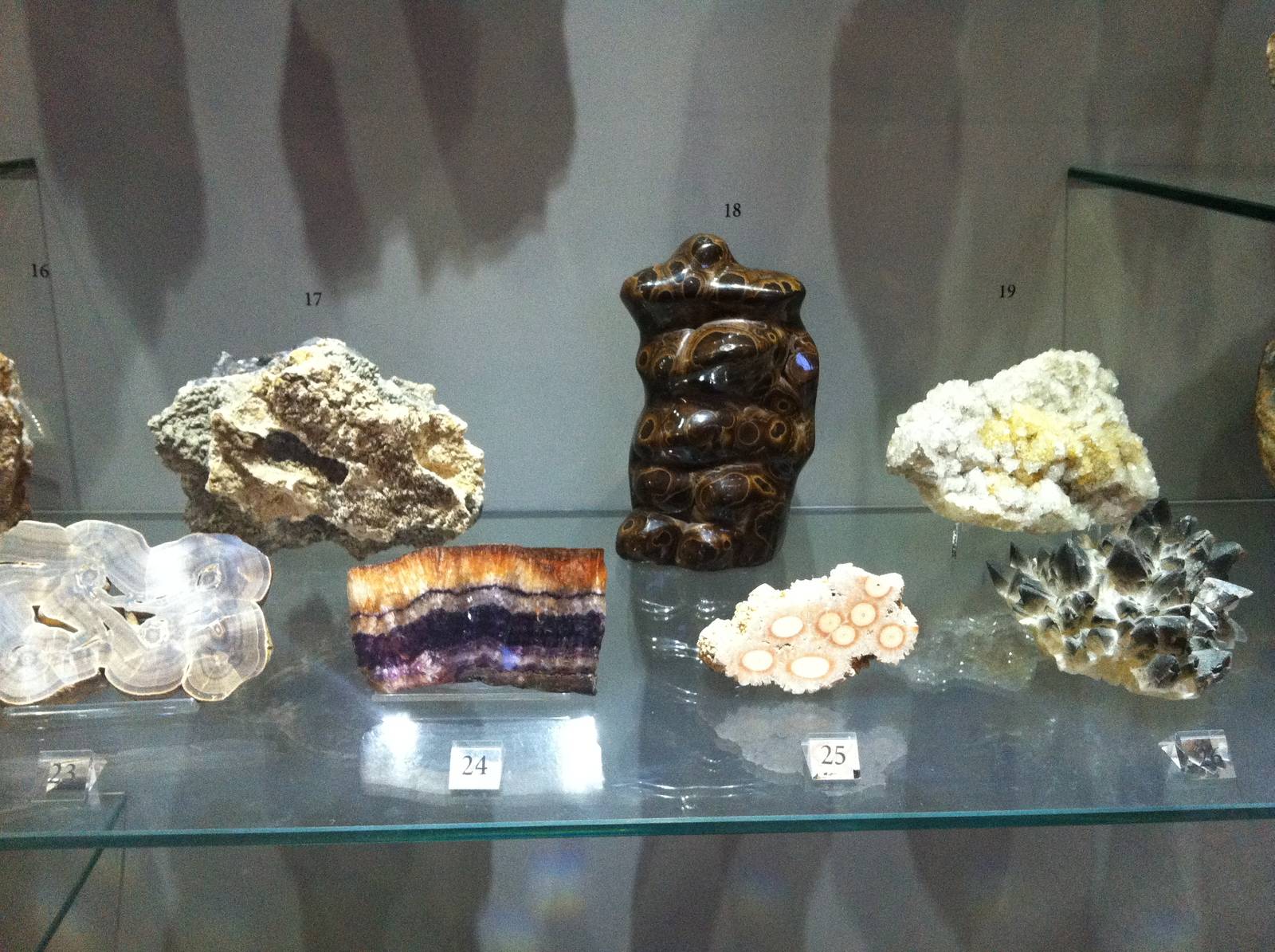 Stone/Gems - Manchester Museum 29.12.10