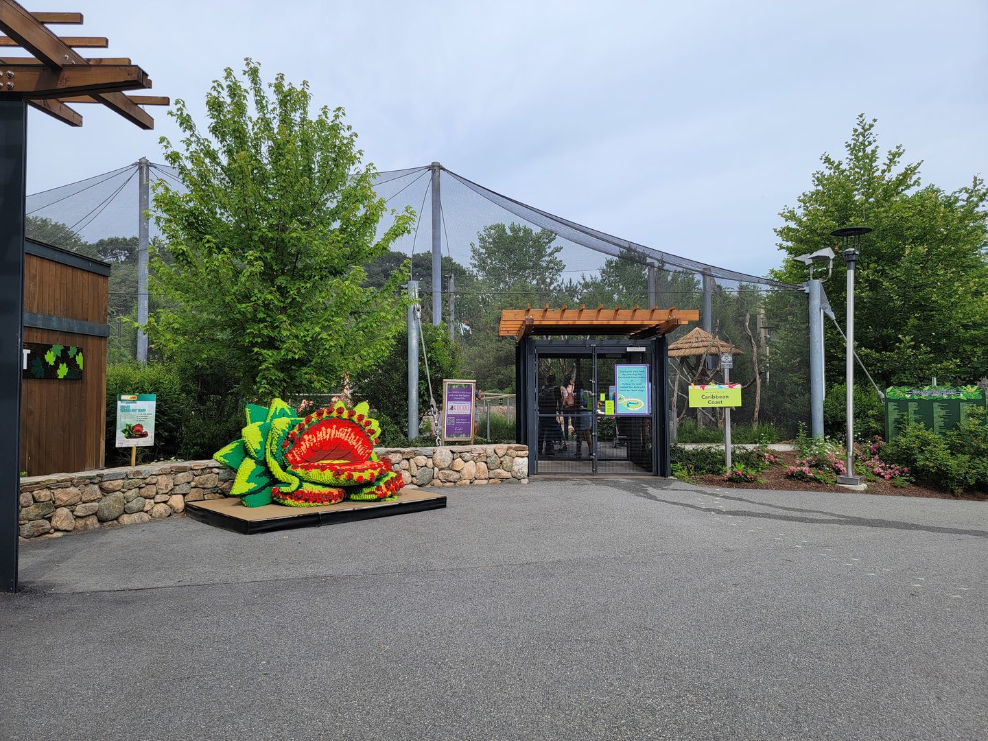 Stone Zoo 7/22 - Entrance to Caribbean Coast