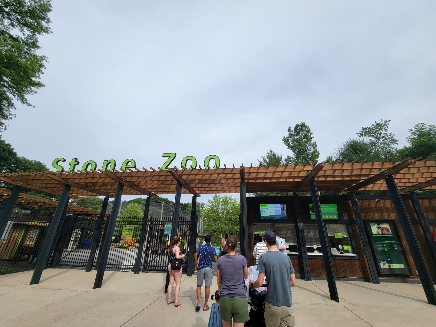 Stone Zoo 7/22 - Entrance