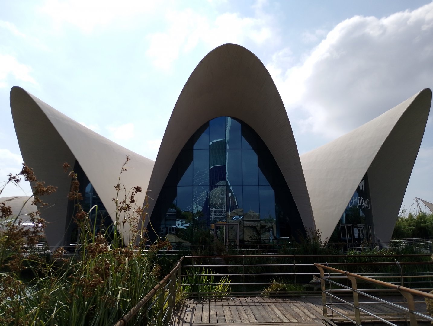 Submarino Restaurant