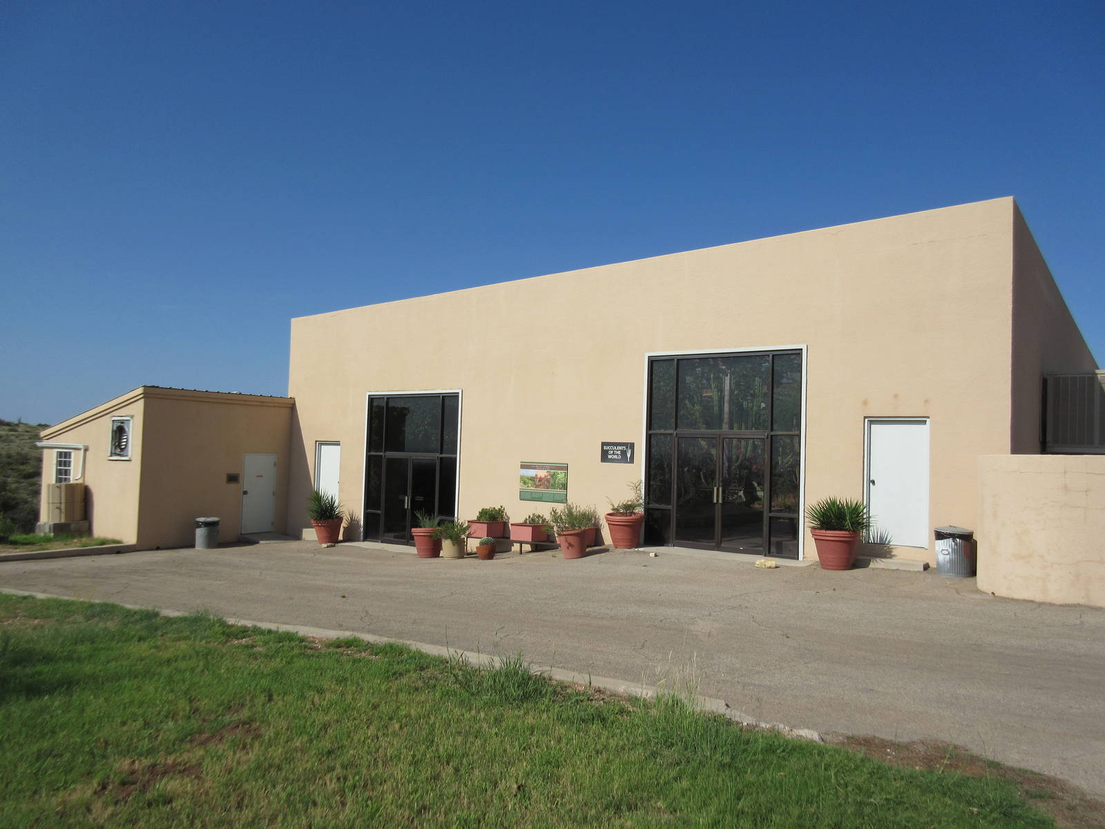 Succulents of the World Building