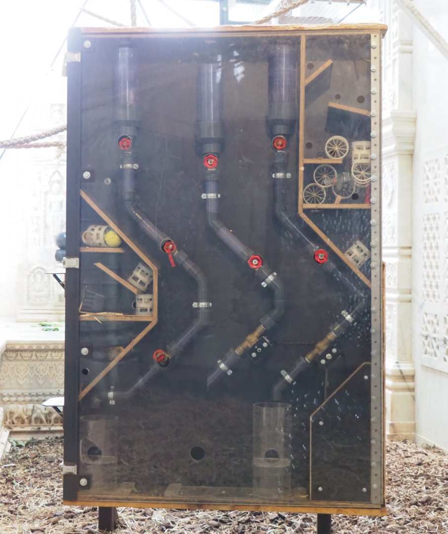 Sumatran orangutan enrichment contraption, 2020-09-02