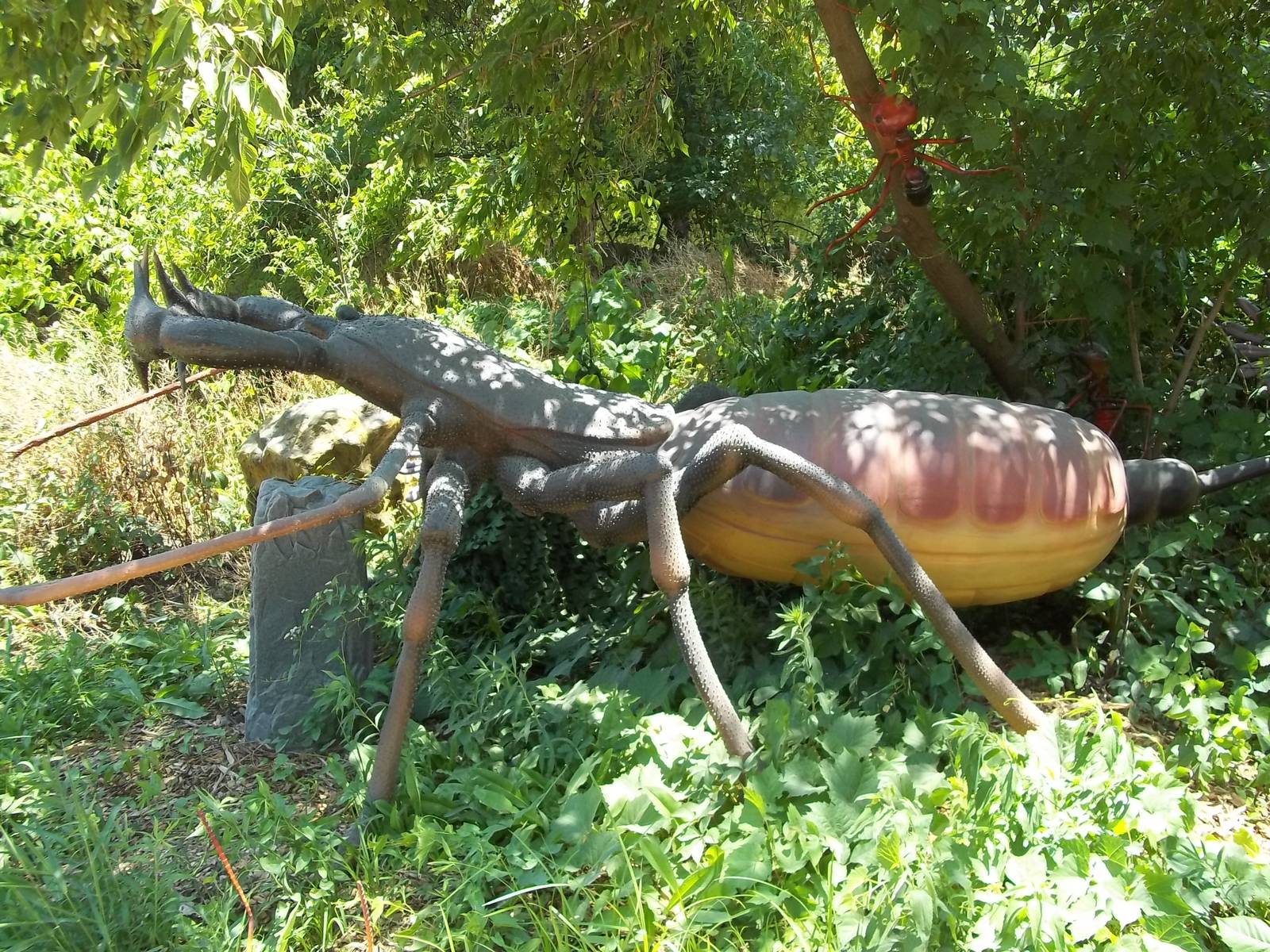 Summer Exhibit Xtreme Bugs