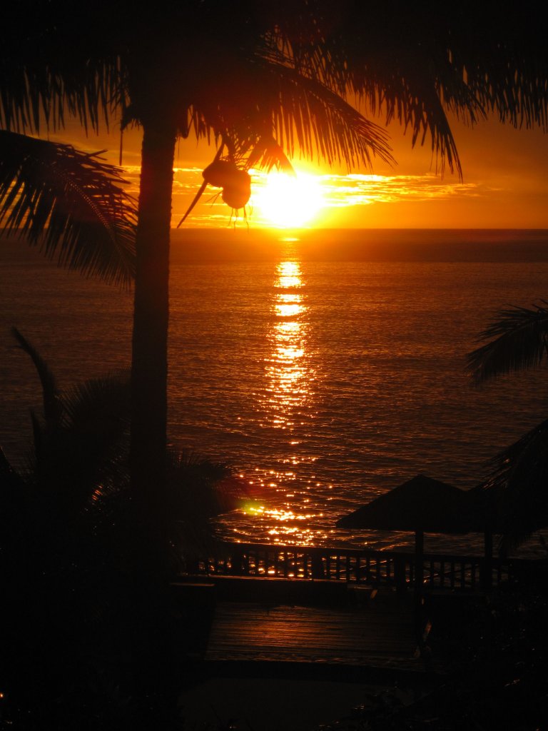 Sunset on Niue