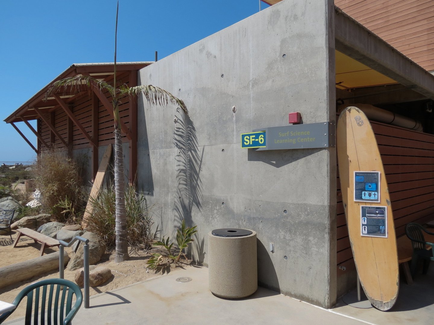 Surf Science Learning Center - Exterior