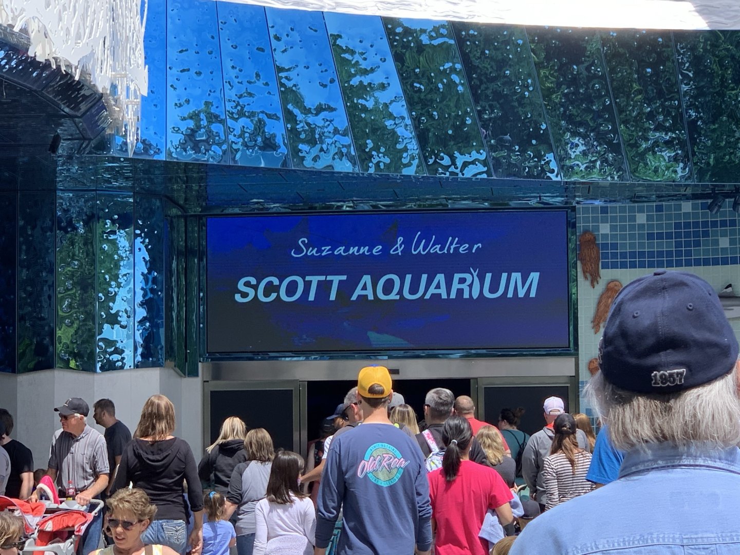 Suzanne & Walter Scott Aquarium Entrance