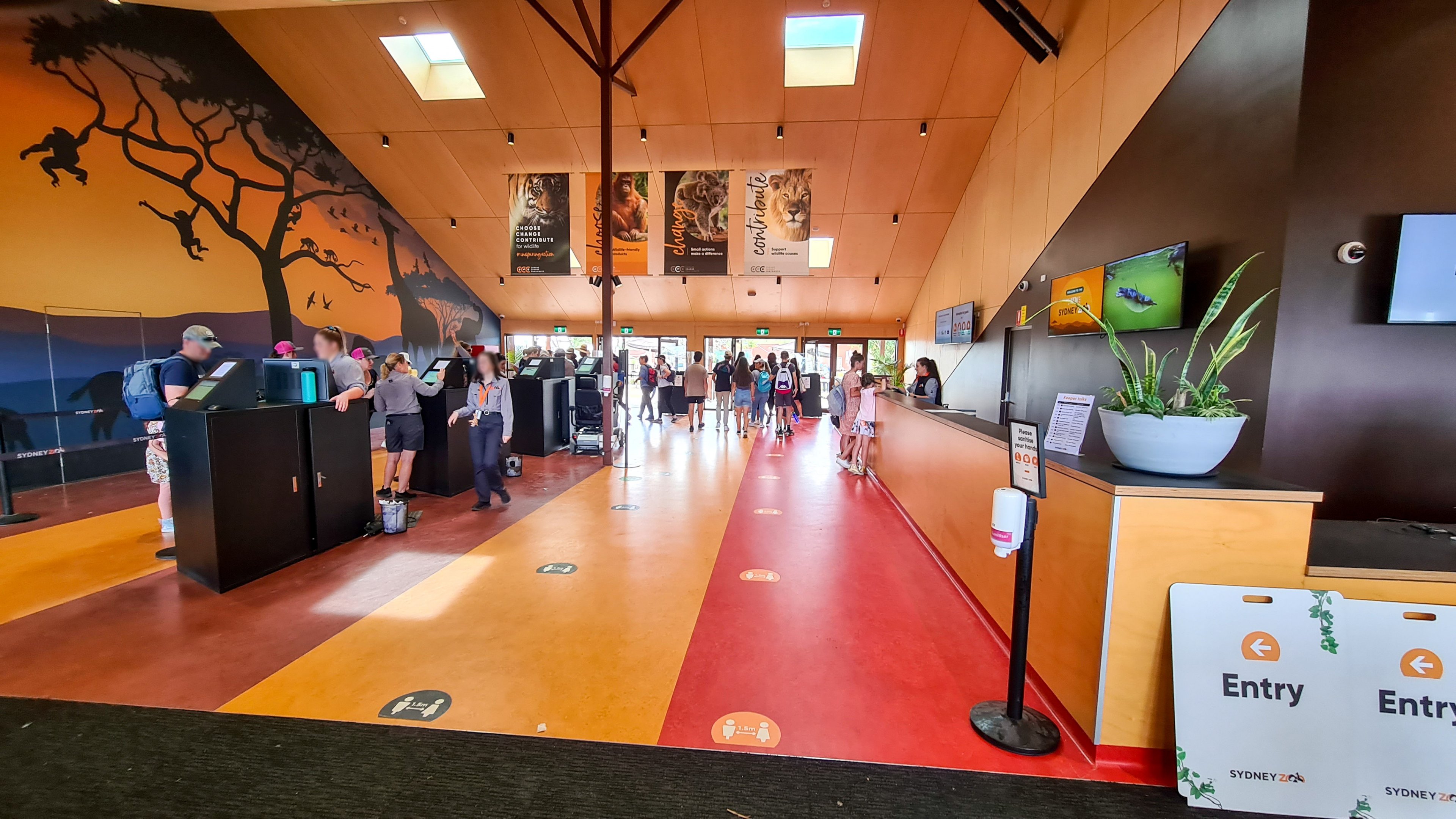 Sydney Zoo entrance hall