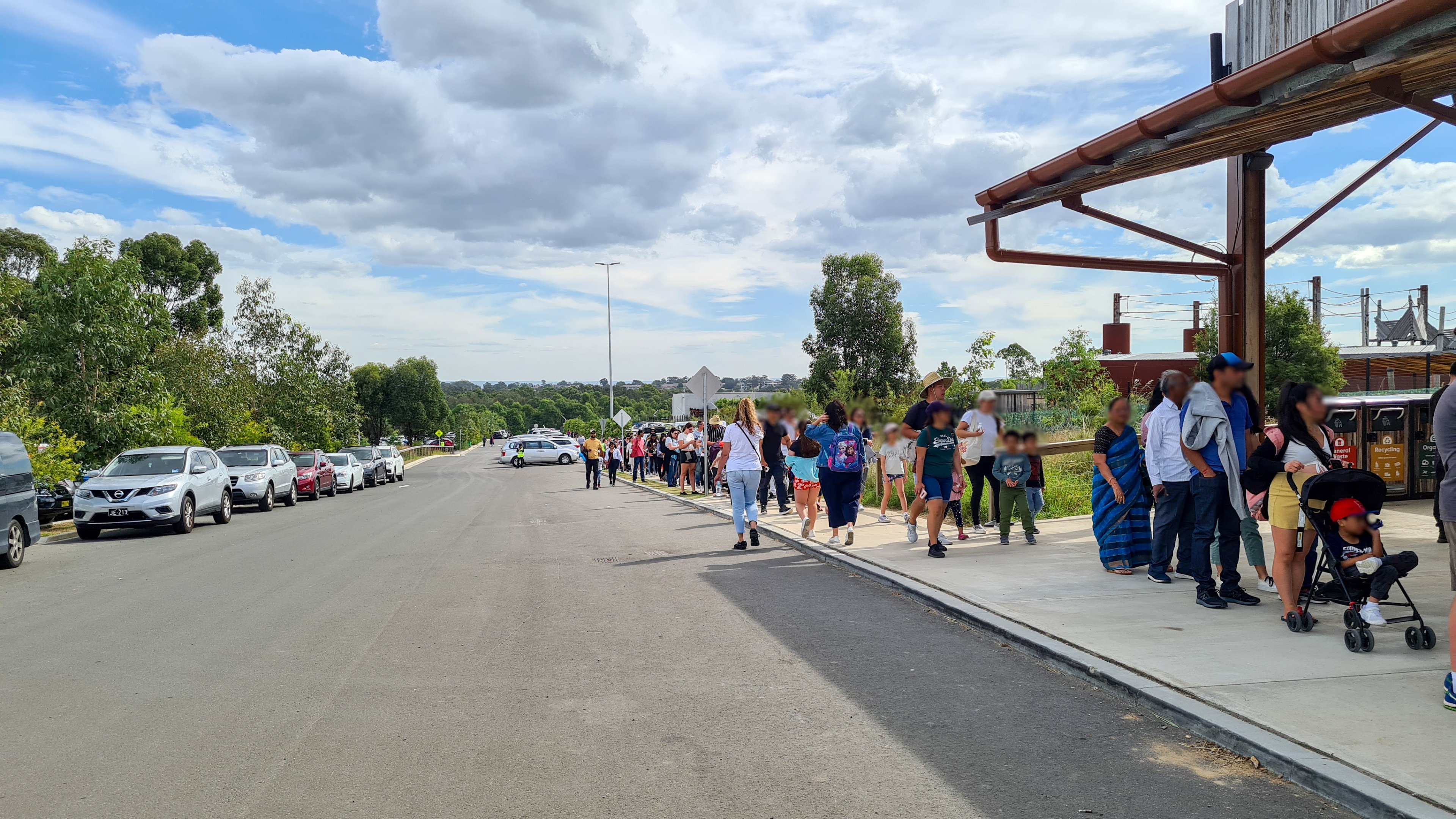 Sydney Zoo queue