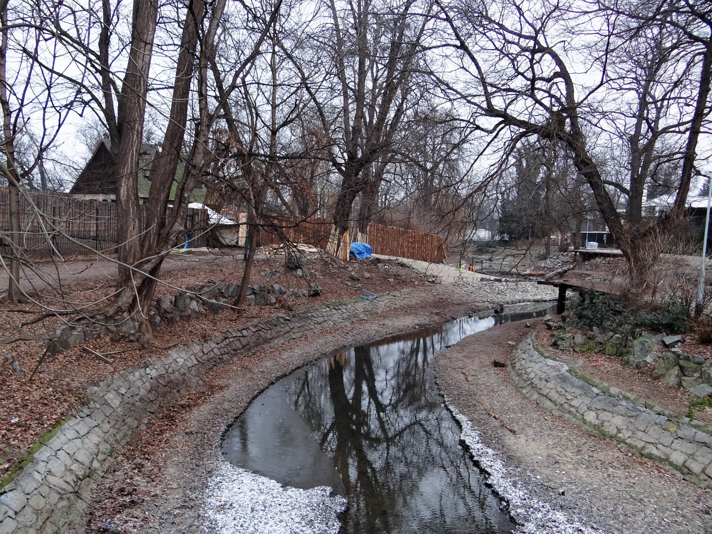 Takin and Alfred deer exhibits under reconstruction