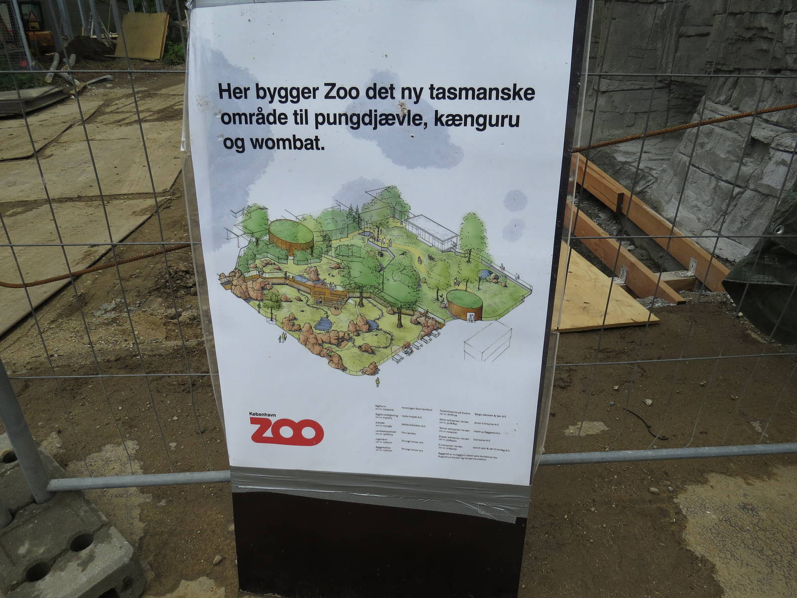 Tasmania - new exhibit development sign, June 2015.
