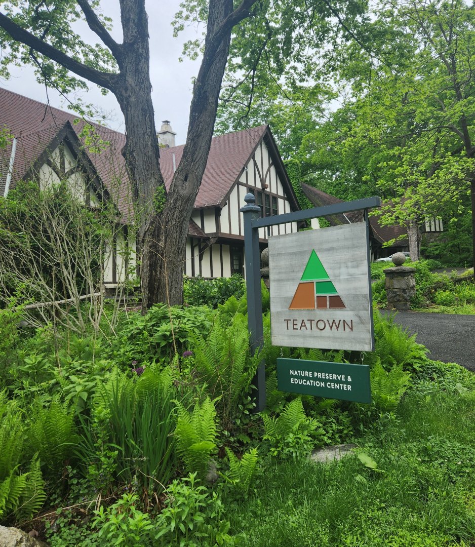Teatown Lake Reservation - Entrance