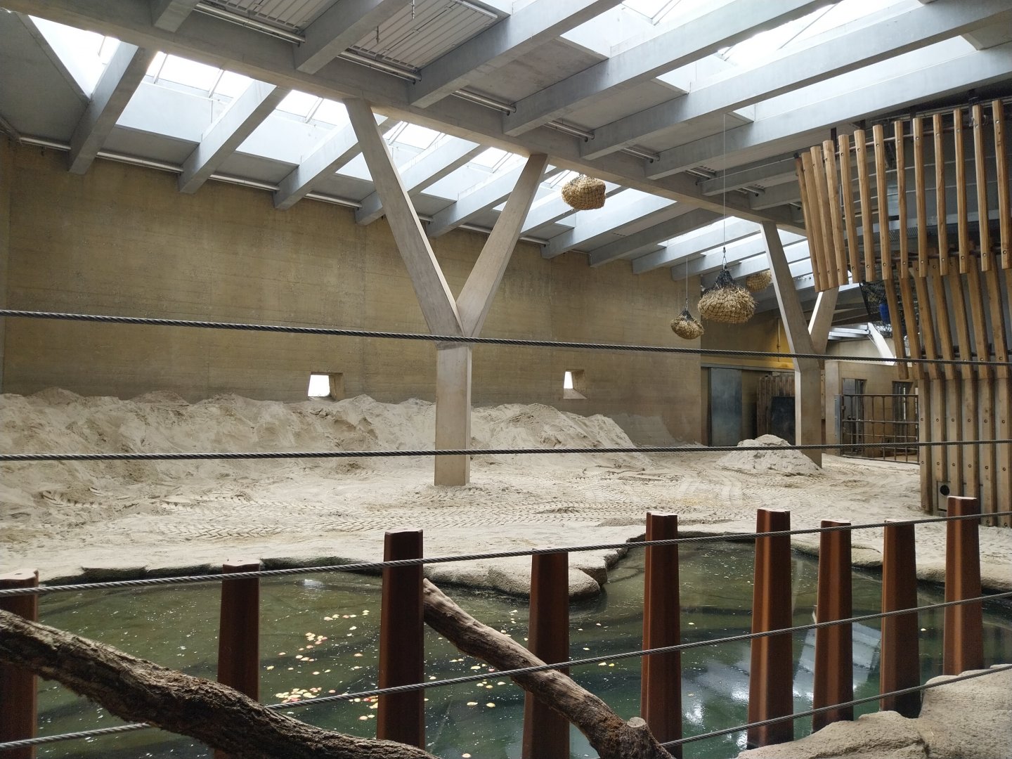 Tembea enclosure - Herd stable