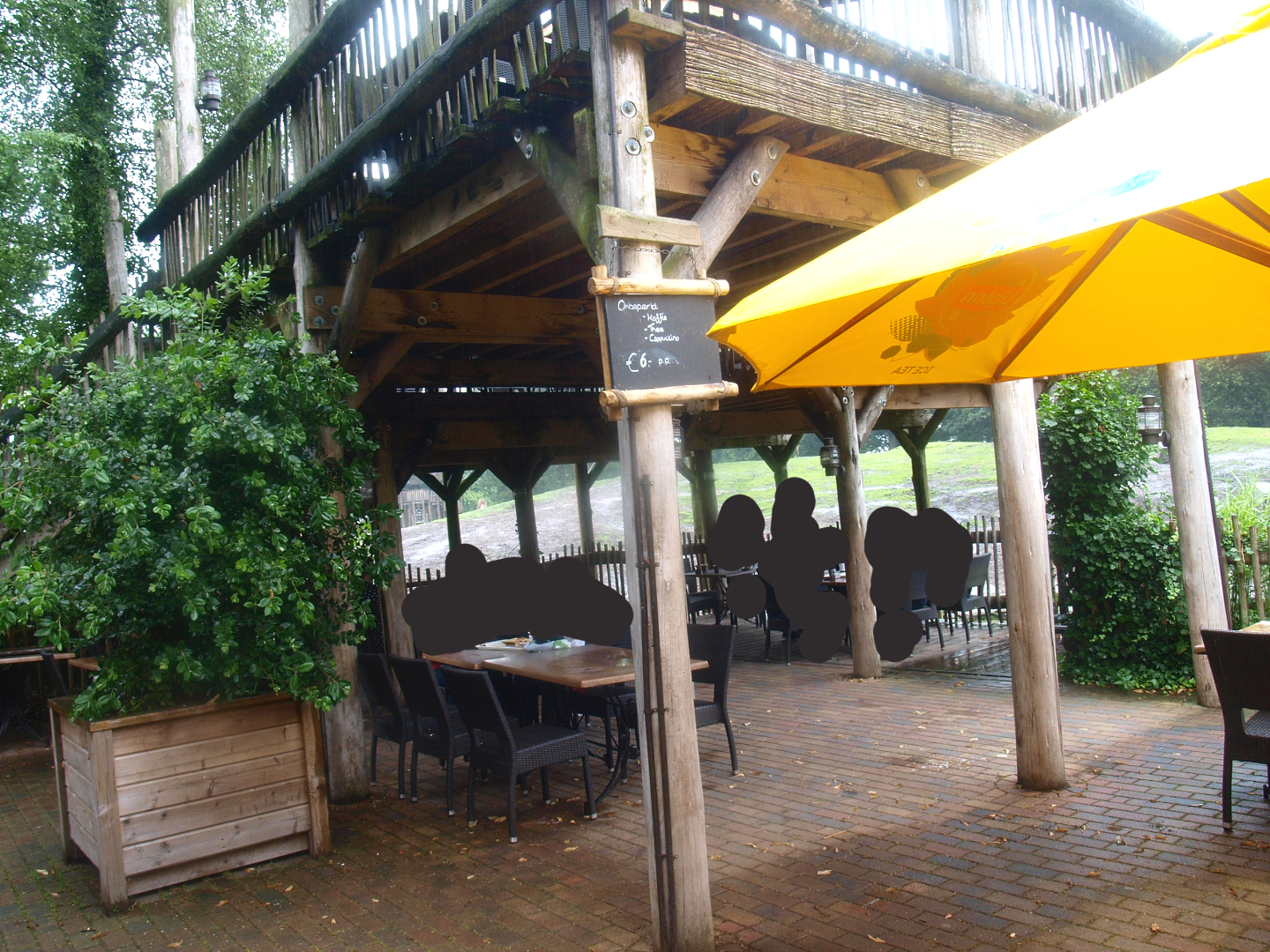 Terrace area, 2015-07-19