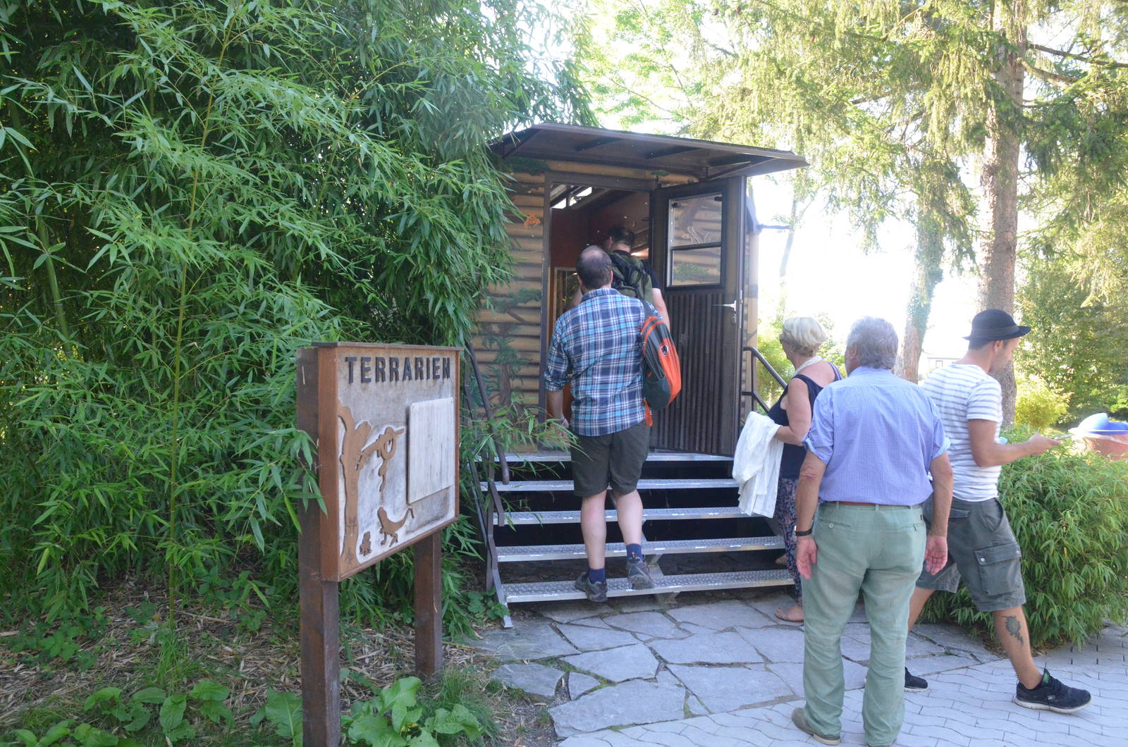 Terrarium (Converter Circus Wagon) at Knie Kinderzoo, 11/09/16