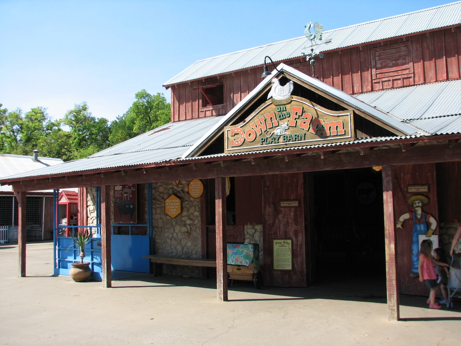 Texas Wild! - Texas Town - Down On The Farm Play Barn
