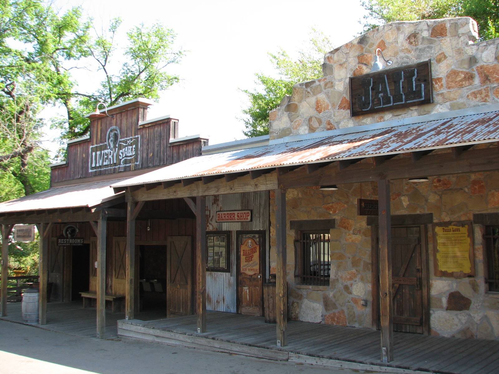 Texas Wild! - Texas Town - Restrooms