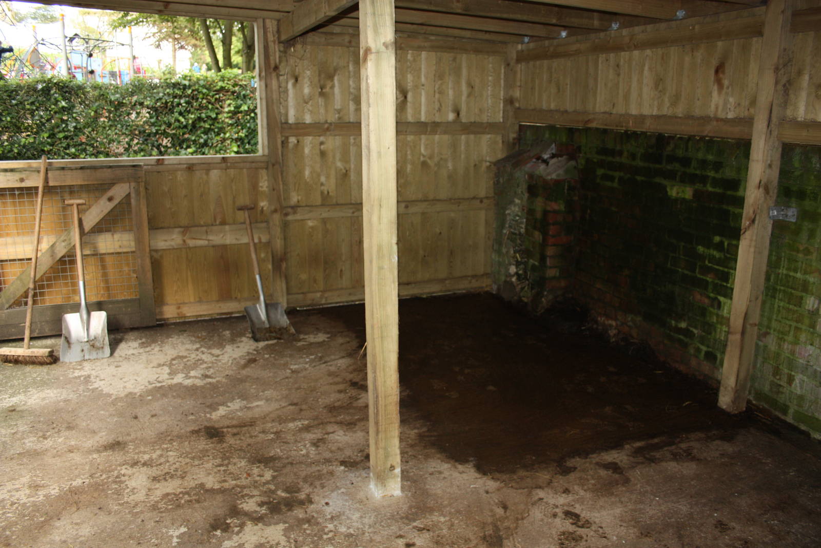 The African Farm cleaned in preparation for kebab making, 23rd August 2014