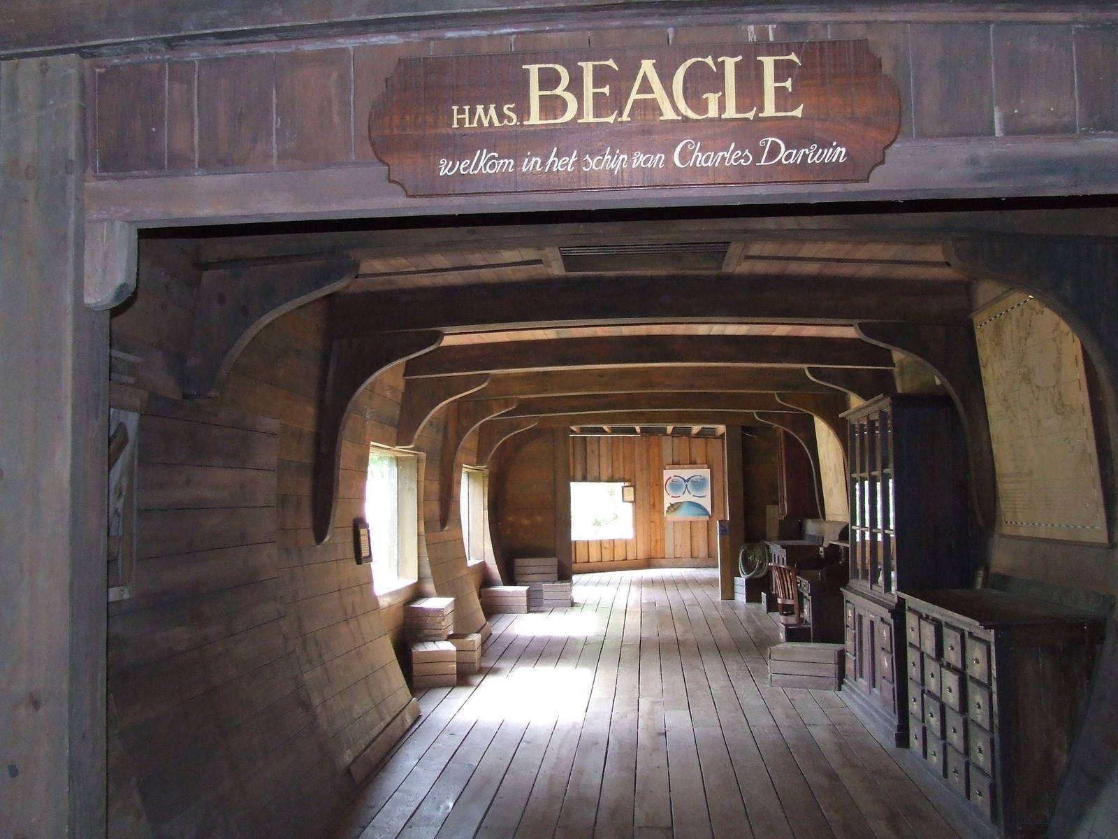 The Beagle, Galapagos, Oceanium