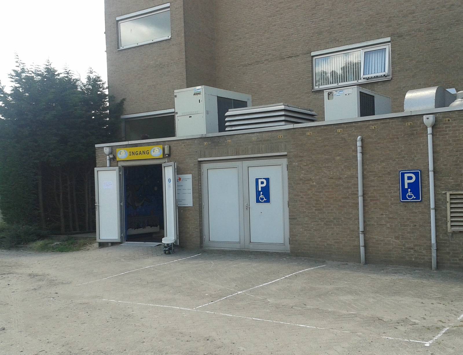 The entrance of Aqua Zoo Leerdam