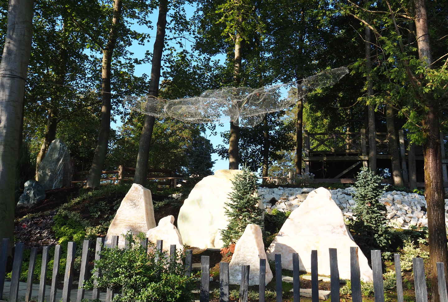 The Land of the Cold decorations, 2020-09-02