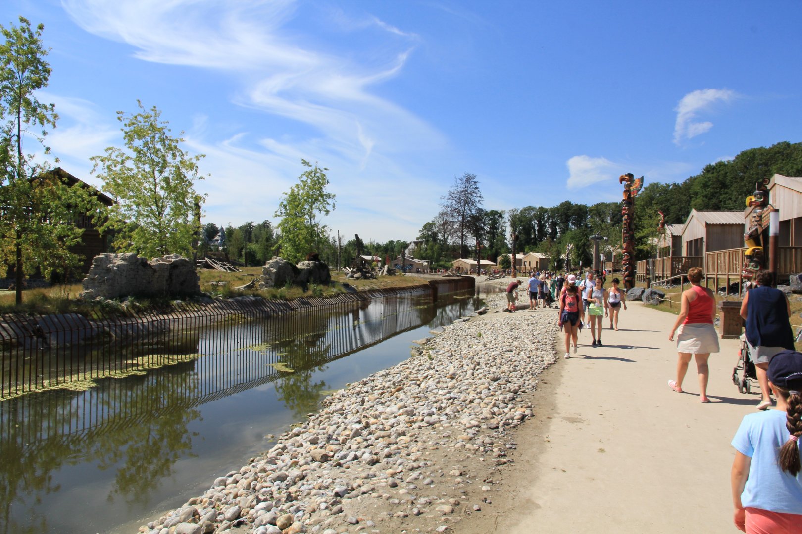 The last frontier along the black bear enclosure (July 2020)