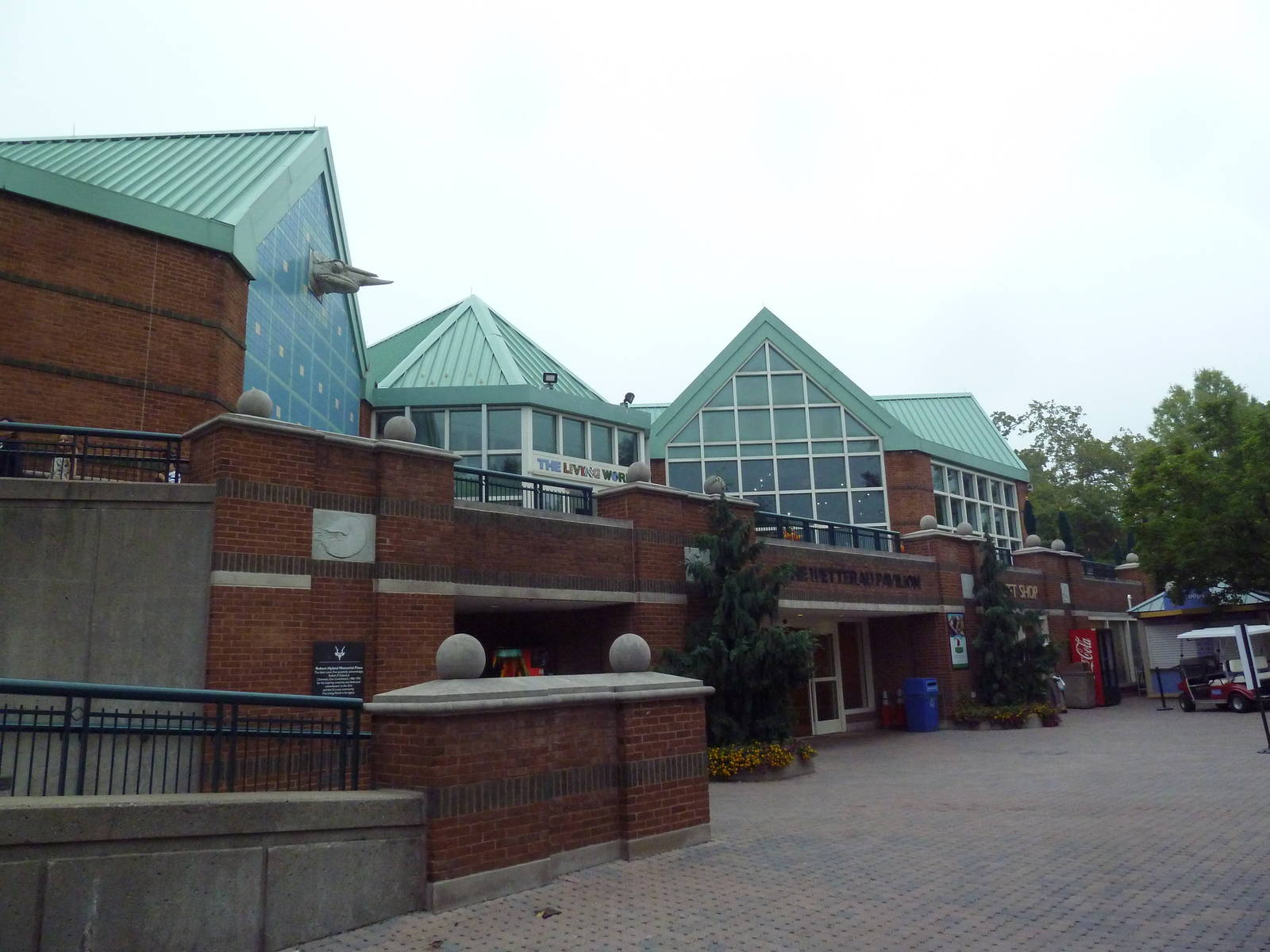 The Living World - North Entrance (photo taken from inside the zoo)