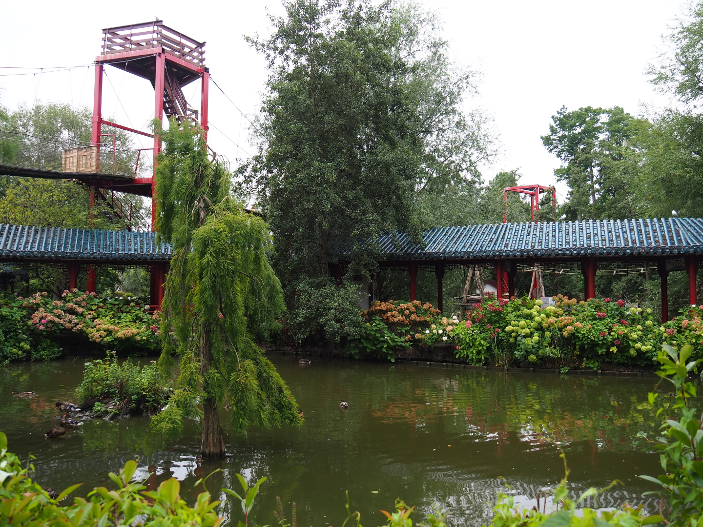 The Middle Kingdom - Chinese viewing corridor and tower, 2020-09-03