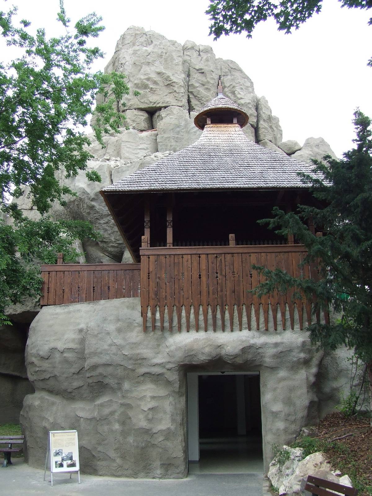 The 'Milk Hall' @ Budapest Zoo